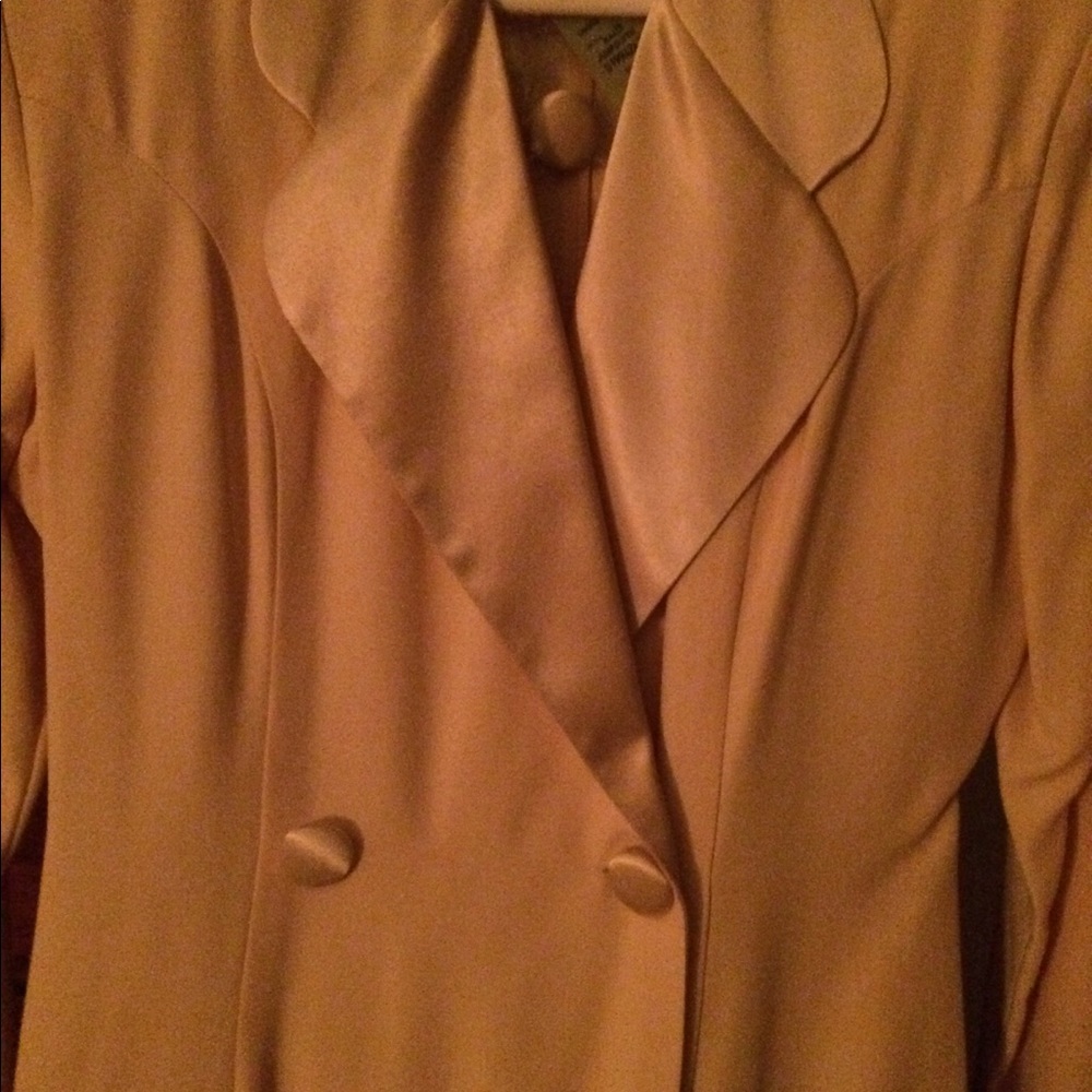 Silk dress with covered silk buttons.